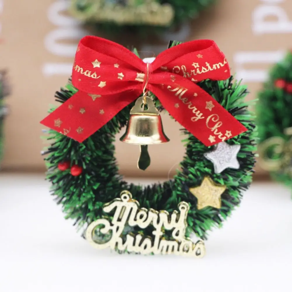 New Plastic Polyester Christmas Wreath Five Pointed Star Green Red Miniature Scene Mini Rattan Ring Christmas