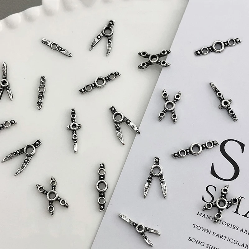 Breloques en métal lourd de style Punk pour Nail Art, accessoires en alliage pour décoration d'ongles rétro, fournitures de manucure, 10 pièces