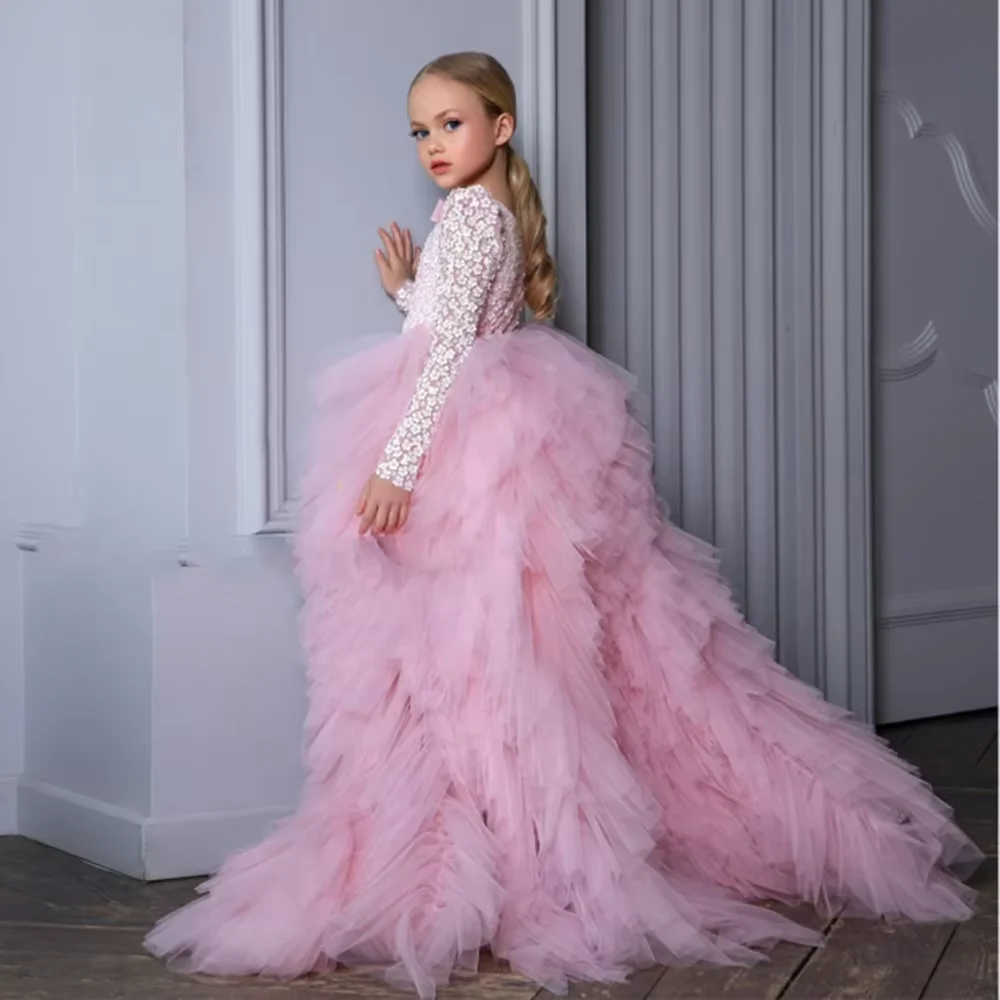 

Flower Girl Dress Elegant Pink Tulle Features With Straps Lace Top And Bow Fit Wedding Party Birthday First Communion Gowns