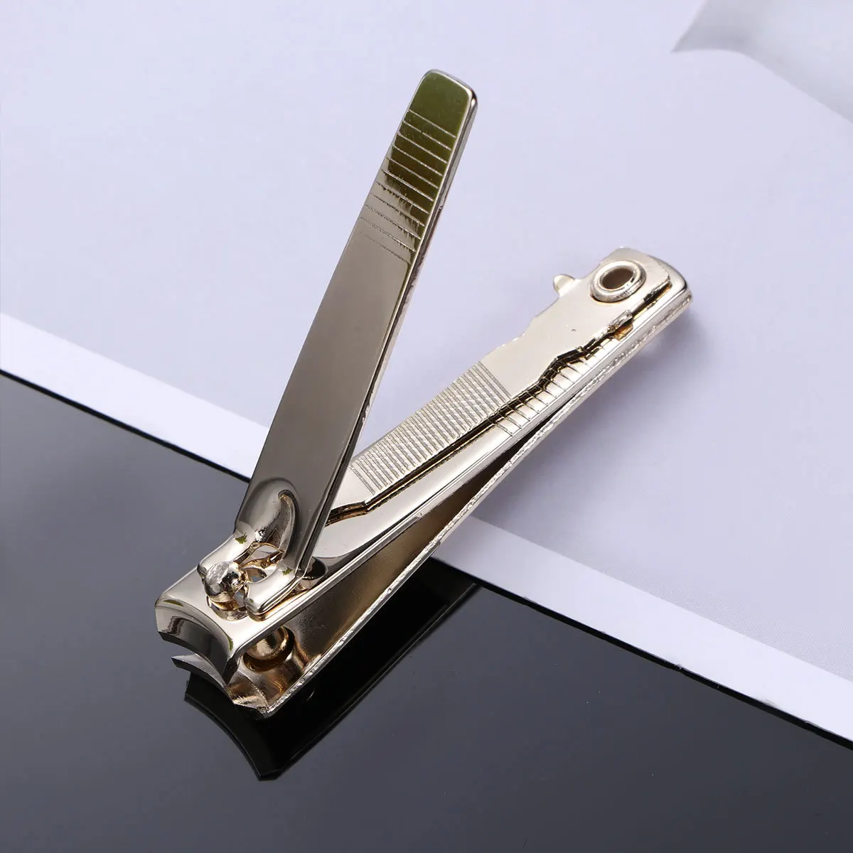 Stainless Steel Clippers Golden Mini Metal Cutter For Manicure Portable Keychain Cuticle Clipper Nail Scissors Tool Manicure Set