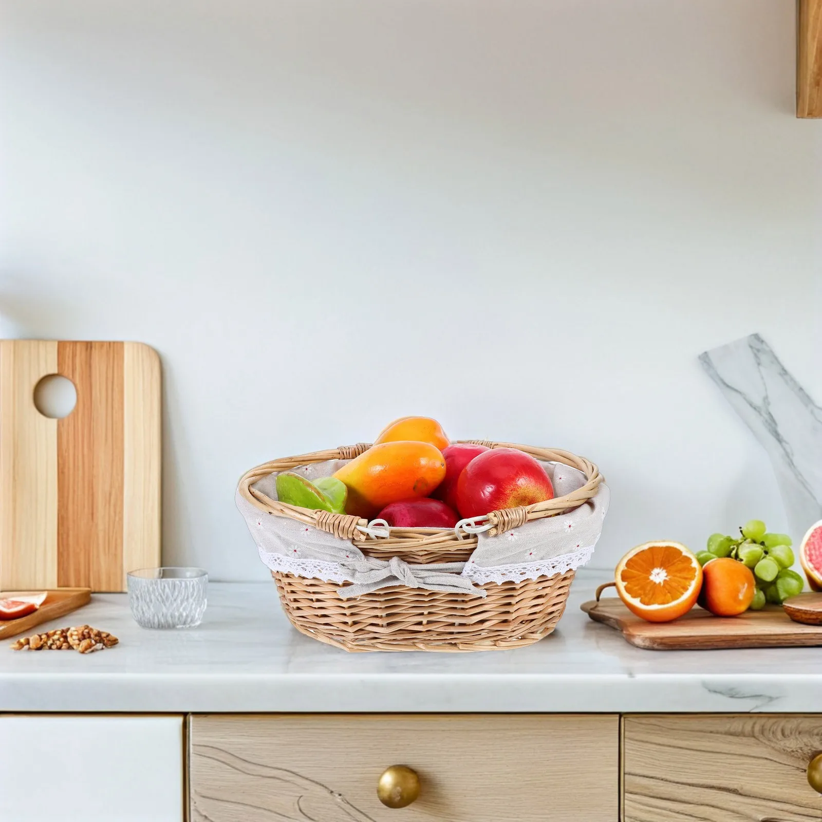 

Beige Wicker Picnic Basket Handmade Rattan Durable Portable Flower Harvest Candy Storage Basket Woven Wicker Baskets