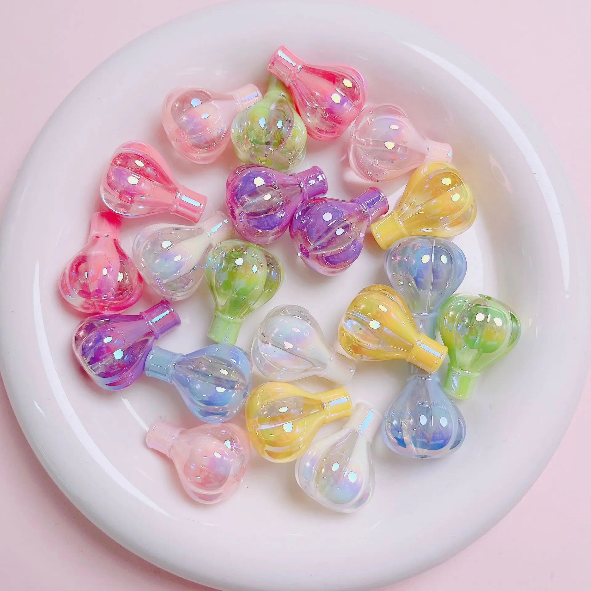 

UV plated two-color small hot air balloon straight hole loose bead DIY mobile phone chain decoration keychain accessories