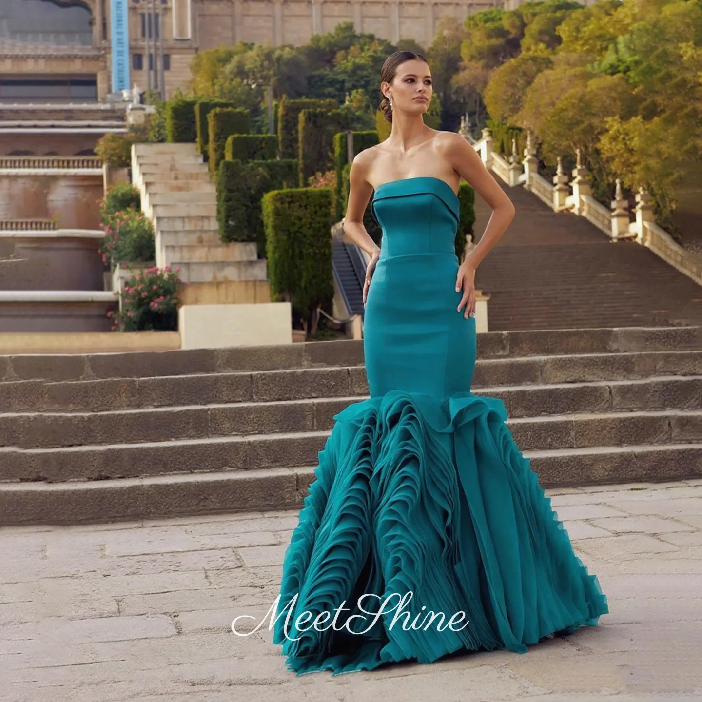 

Blue Strapless Blue Mermaid Satin Evening Dress Saudi Arabia With Tiered Ruffles Sleeveless Formal Wedding Prom Dress Customized