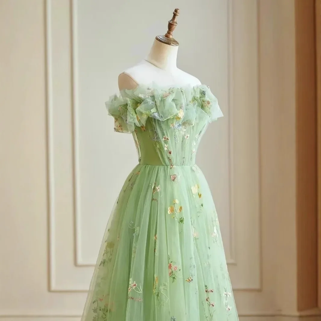 Elegant Embroidered Student Prom Dress Fairy Atmosphere Evening Gown round Neckline Elastic Waist Silk Fabric for Company Dinner