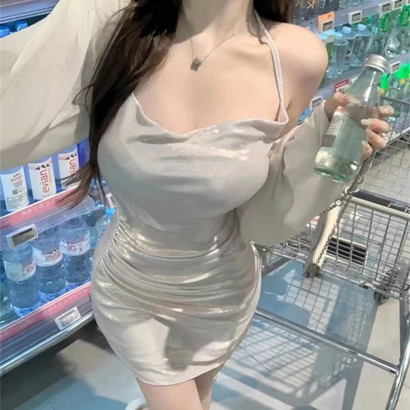 

Summer Desire Style Backless Halter Women's High-Grade Sense Temperament Dress Waist-Tight Ruffle Skirt