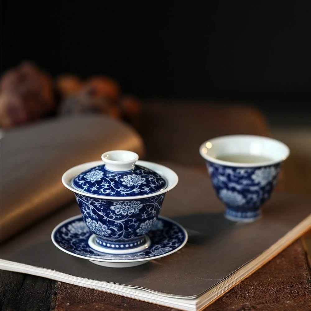 Hand Painted Blue and White Porcelain Gaiwan Jingdezhen Handmade Ming Style Lotus Pattern Three-Piece Tea Bowl