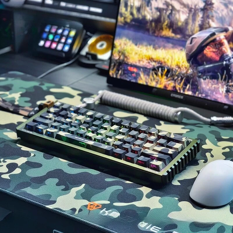 

PIC60 Magnetic Switch Keyboard Kit Wired Customized 60%layout RGB CNC Aluminum Ergonomic Gaming Mechanical Keyboard Shell Gift