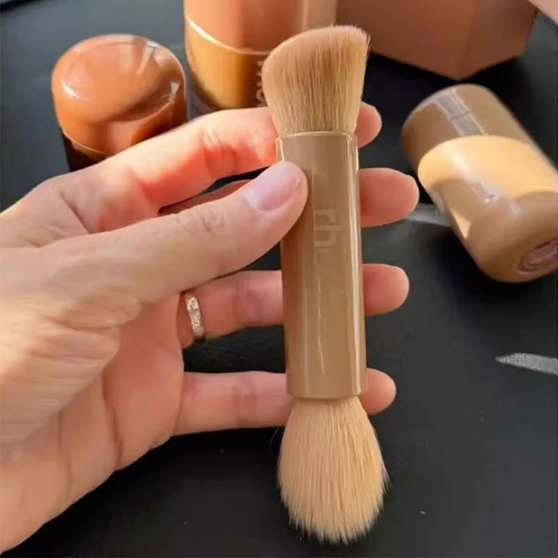 Dual Ended Makeup Brush Double Sided Angled Round Brush For Bronzer Blush Contour Soft Rhode Synthetic Bristles Cosmetic Tool