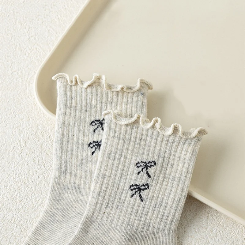 4 Paar/Set Kindersocken für Mädchen, gerüschte, süße Schleifen-Mittellängensocken für Mädchen, einfarbige, vielseitige Kindersocken für Schüler, Frühling Herbst – Detail 12