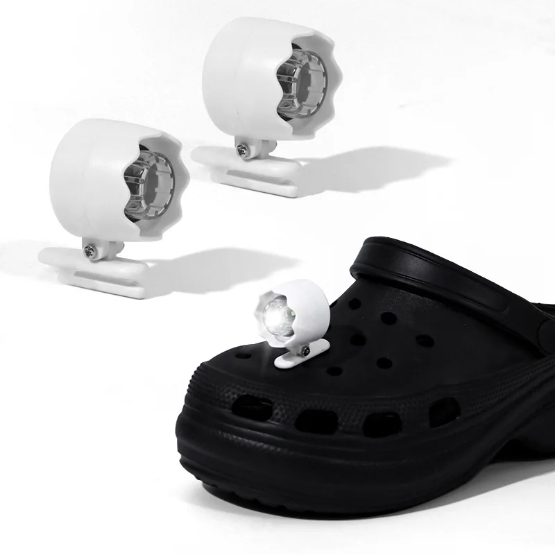 Imagem -03 - Led Light-up Crocs Sapato Lâmpada Portátil Multi-funcional Adequado para Caminhantes Noturnos Caminhadas Acampamento Estranho Show-off Artefato Presente