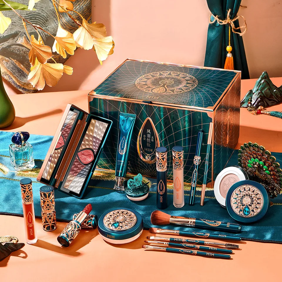 Phoenix Makeup Sets Include Daily Use Face Powder Foundation