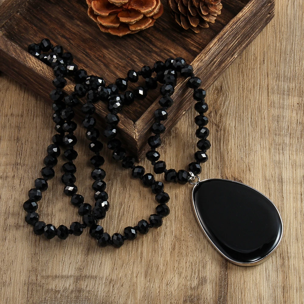 8mm Black Glass Knot Necklace Fashionable New Black Oval Agate Pendant Necklace Sweater Chain