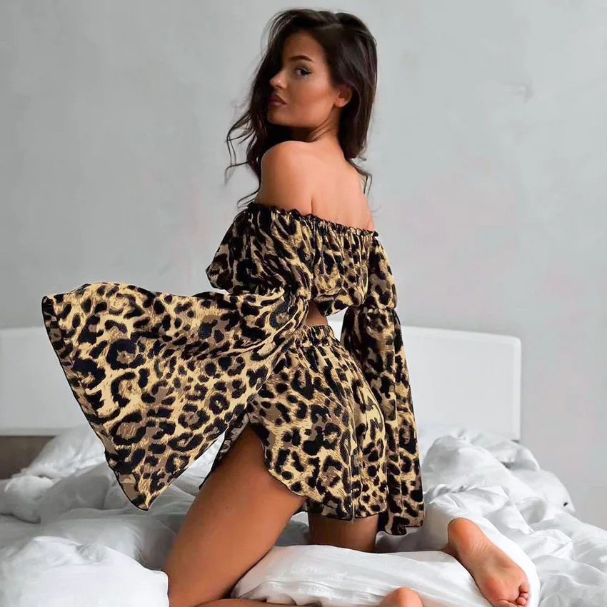 

summer New shorts sets 2025 2 piece sets woman outfit fashion print Tops+holiday shorts sexy two piece outfits woman