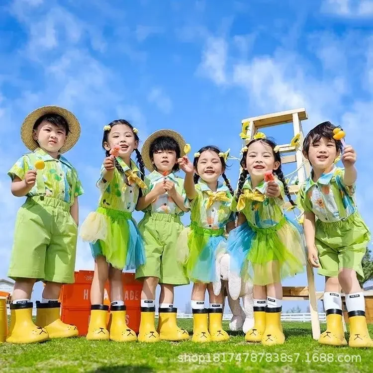 

Children's performance costumes for elementary school sports meet cheerleading choir performance costumes for kindergarten gradu