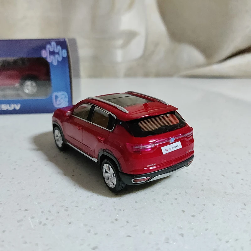 1:43 Changan CS35 Plus 2018 SUV Plastic Car Model Toy Collectible Ornament Souvenir