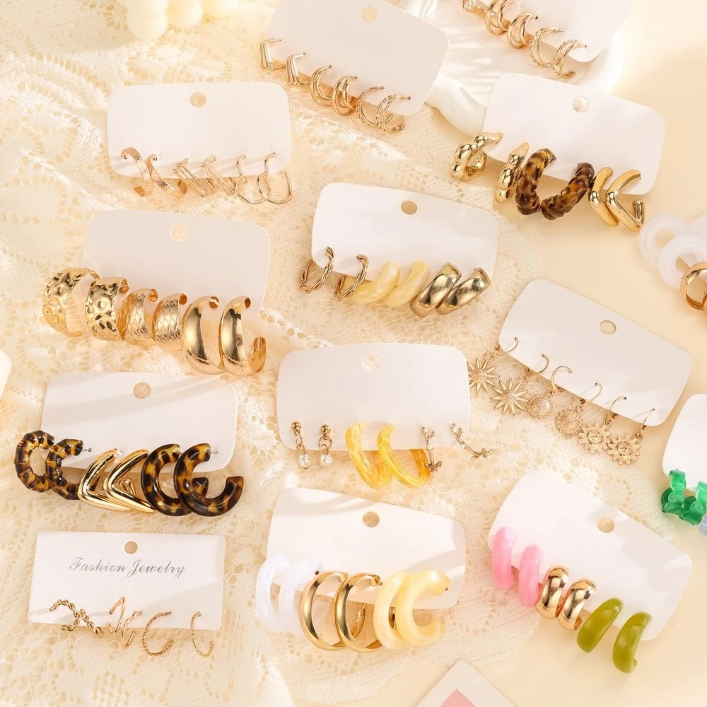 36pcs Minimalist Luxury Leopard Print Hoop Earring Set Mixed Acrylic & Metal Random 6 Cards Earrings For Women