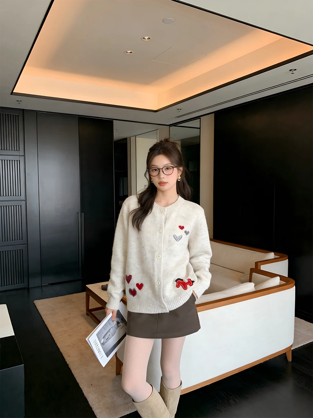 

Вязаный свитер с вышивкой в цветочный узор, красный, китайский Новый год, повседневный стиль, женская мода