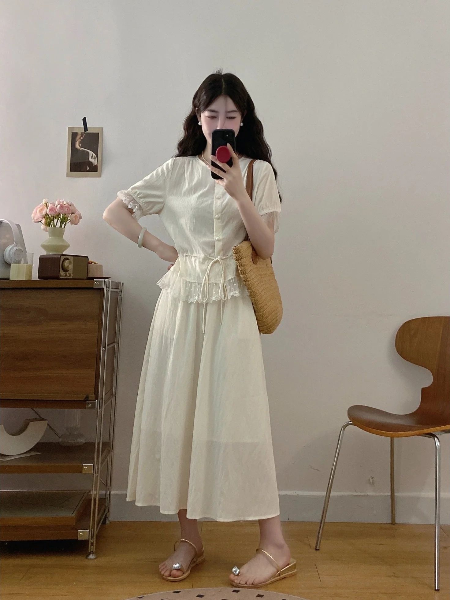 

Elegant Lace Splice Summer Outfit for Women Breathable Slimming High Waist Skirt Short Sleeve Commute Style Fashion Set