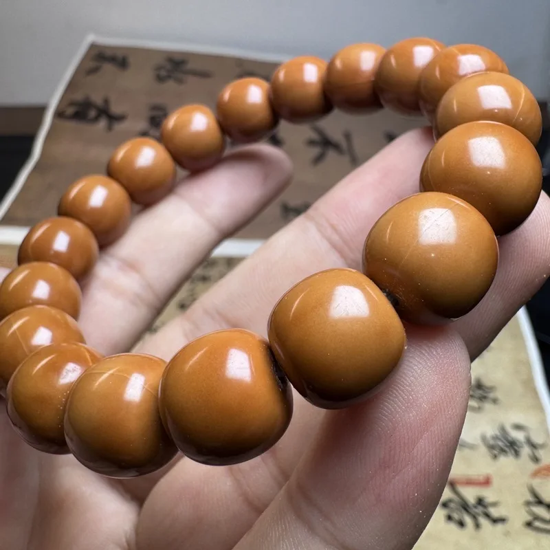 Hand-carved Monkey Head Walnut and Golden Cicada Wealth God Bracelet, Fine Craftsmanship, High-Quality Suitable for Both Men an