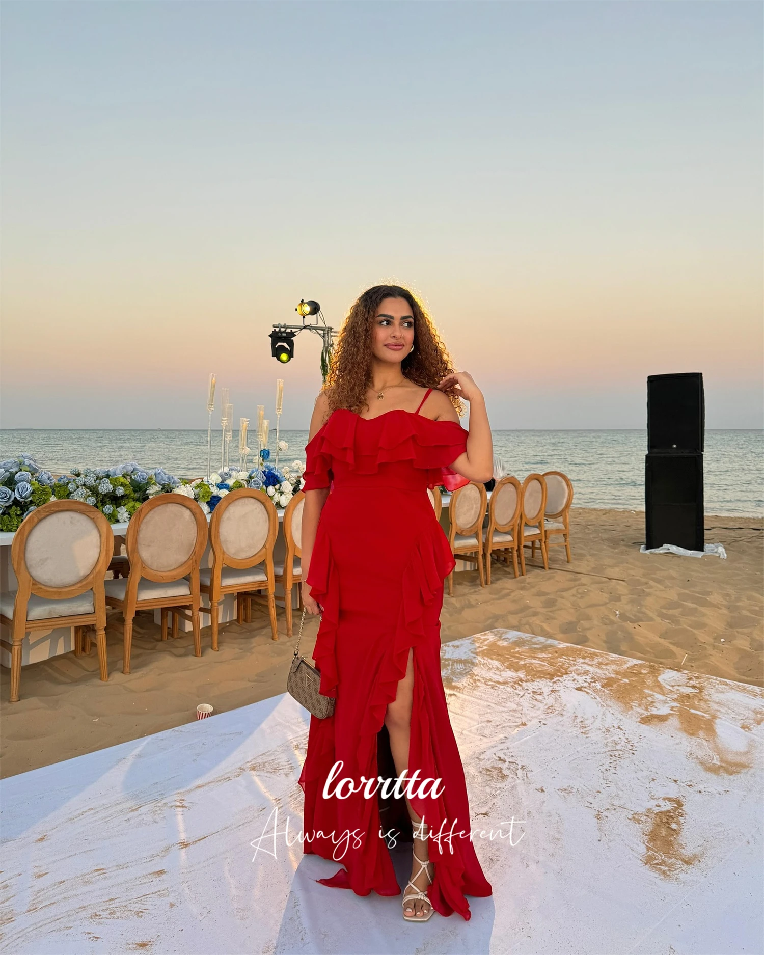 Loretta Maßgeschneiderte Abendkleider, Party, lange Kleider, Abschlussballkleid, rot, Kleid für besondere Anlässe, Chiffon-Cocktailkleider فسات Cosa •Мة