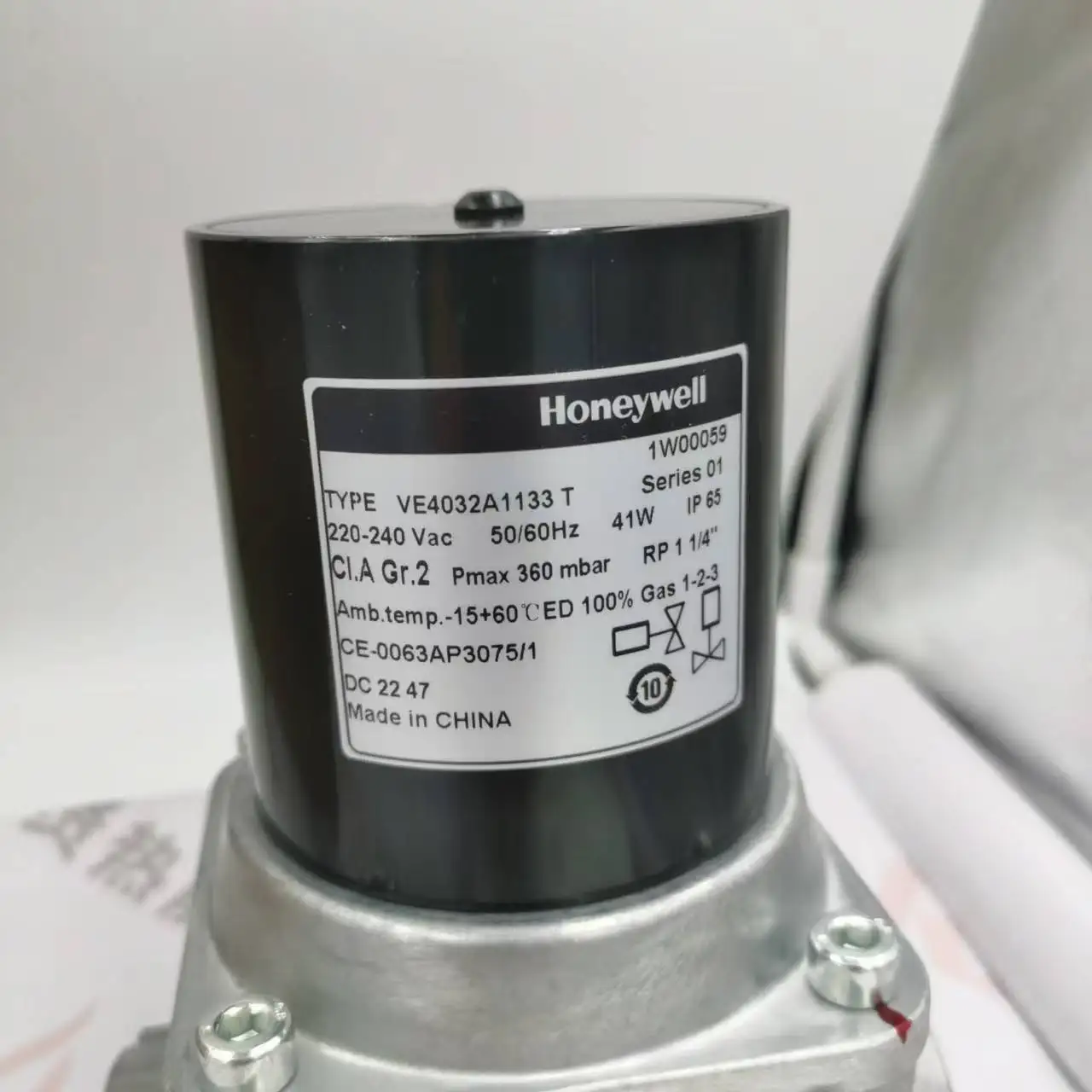 2025 هانيويل، الولايات المتحدة الأمريكية، 209 صمامات الملف اللولبي للغاز VE4032A1133T متوفرة في المخزون