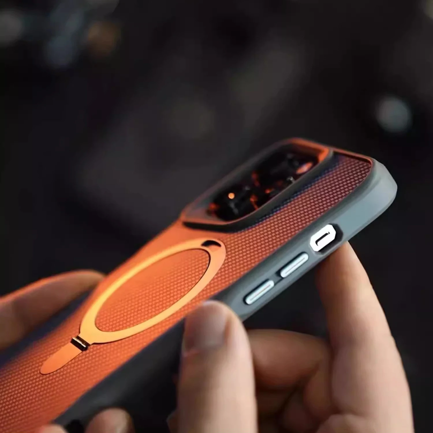 

Desert Titanium metal holder carbon fibre magnetic phone case for iPhone 17 Pro Max 16 15 plus magsafe charging armor hard case