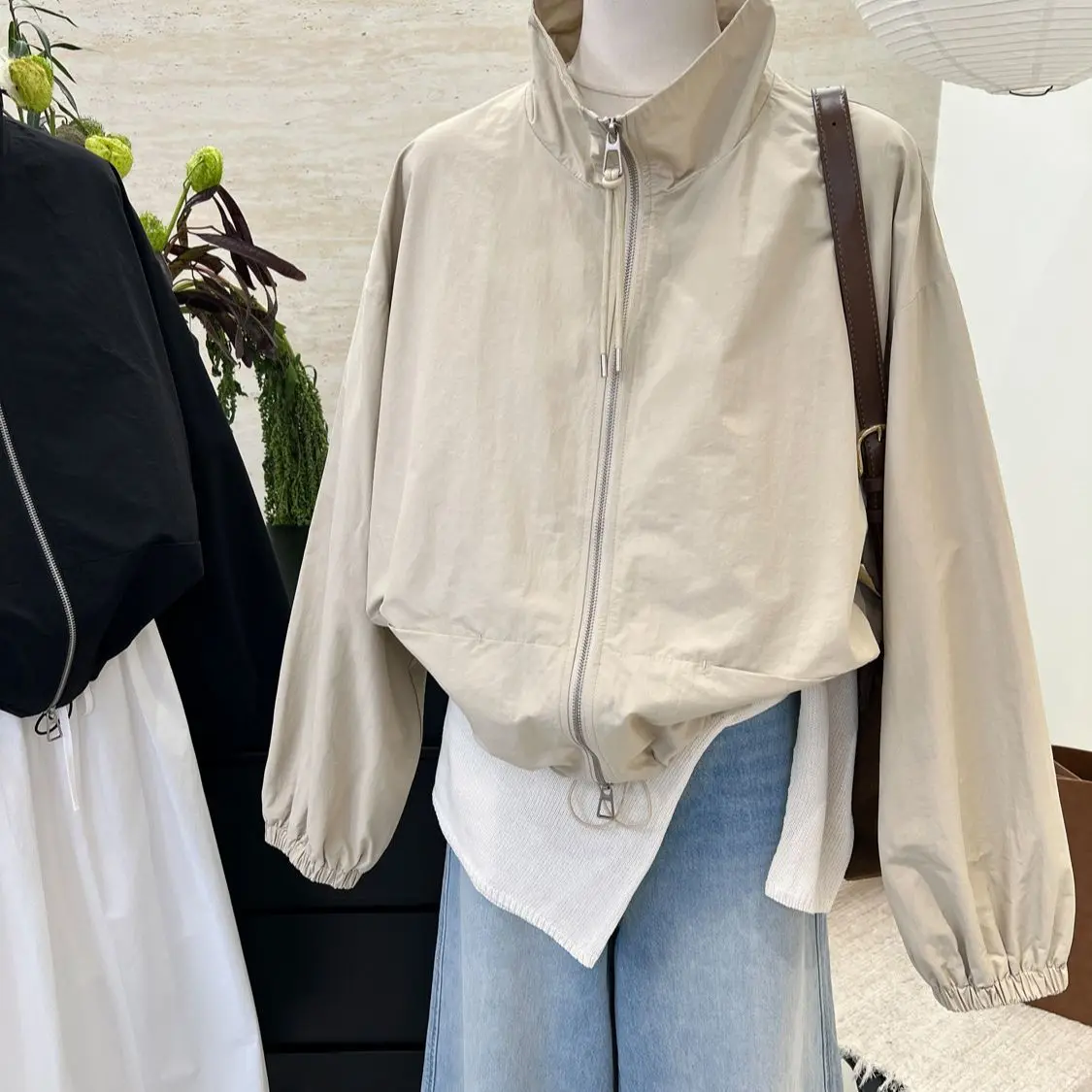 

Однотонная повседневная универсальная короткая куртка с воротником-стойкой для женщин, свободная простая модная тонкая куртка на шнурке