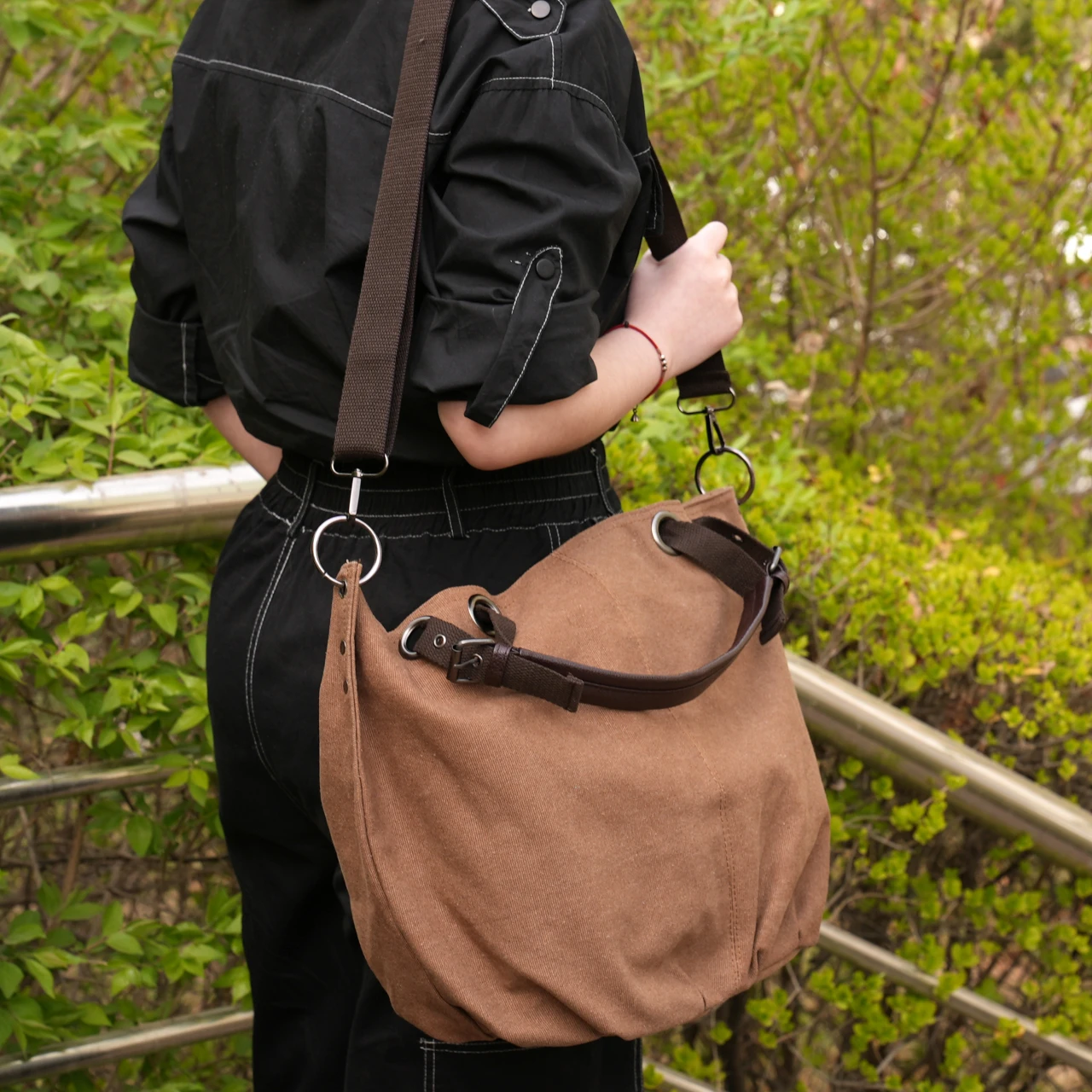Women\'s Large Capacity Canvas Messenger Bag Fashion Casual Solid Crossbody Shoulder Tote Handbag Designer Female