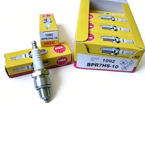 Spark Plug for YAMAHA AEROX 100 BWs BW 50 NEOS 100 SACHS SX SX1 Suzuki AH UF AP AY CP TR UX ATALA BYTE HACKER BPR7HS-10 NGK 1092