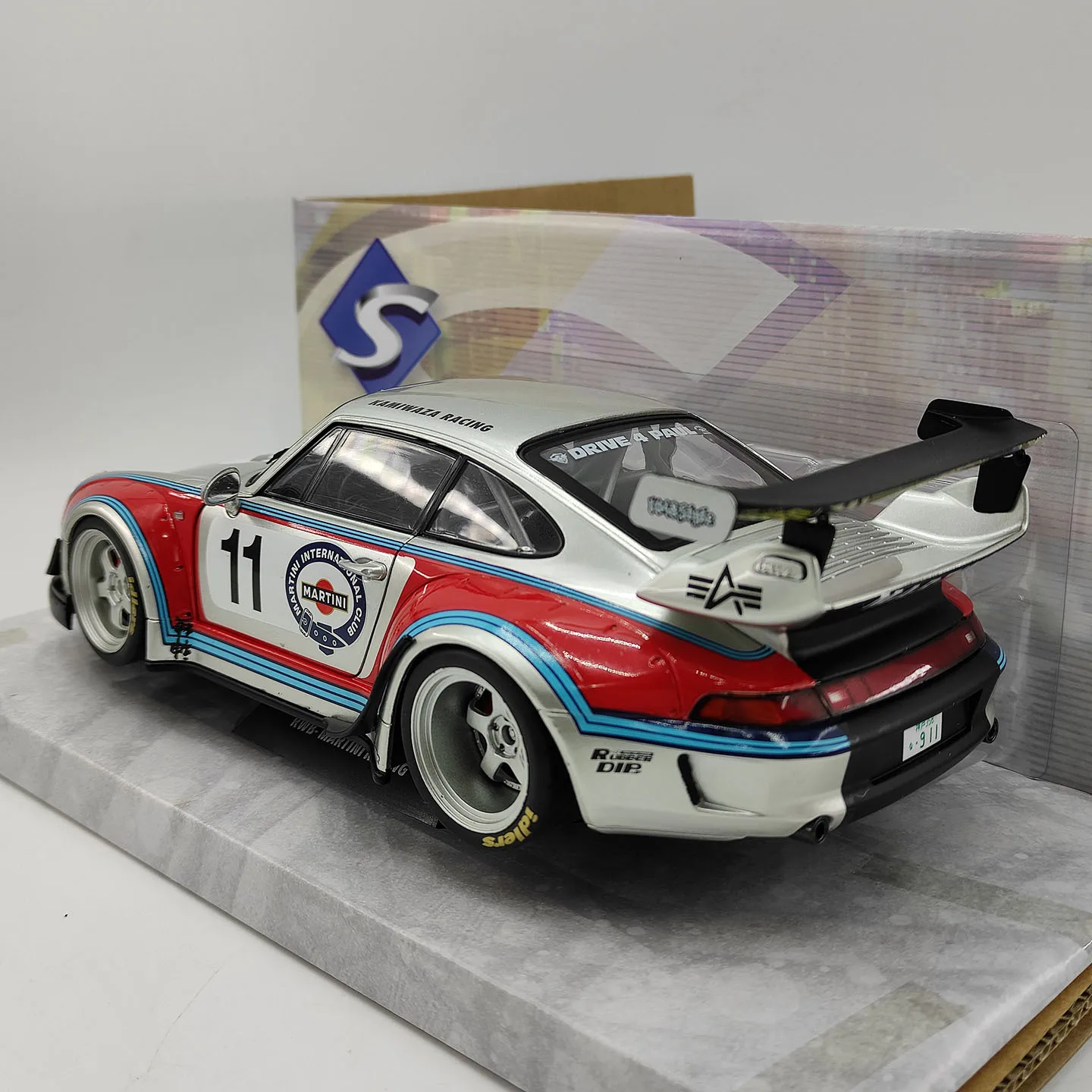 Diecast SOLIDO S 1:18 Scale RWB KAMIWAZA RACING 2020 #11 Alloy Car Model view 4