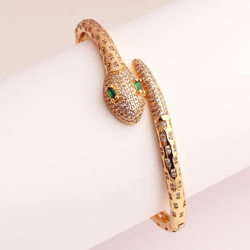 Good Quality Green CZ Snake Bracelet for Women 18K Gold Plated Open Bracelets Bangle Femme Vintage Goth Jewelry pulseras mujer