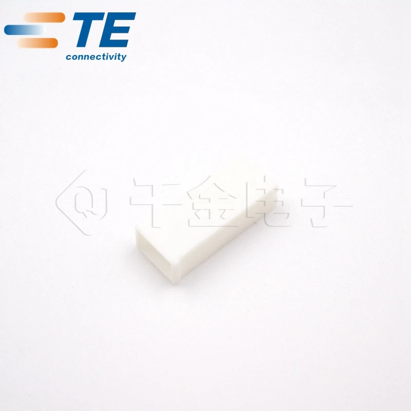 

100PCS 1318954-1 Original connector TE