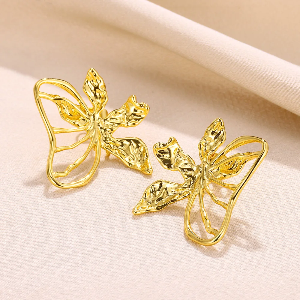 

Bow Earring Hollow Butterfly Aretes Flower Earrings For Women Insect Pendientes Fashion Piercing Jewelry 2024 New Trendy Hoops