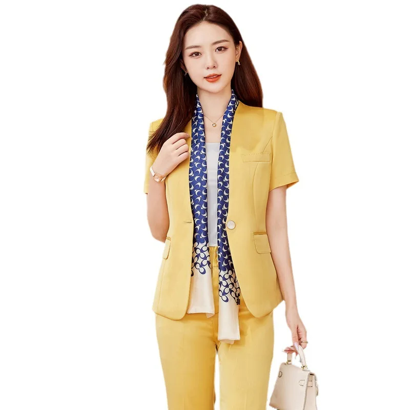 Set completo piccolo alla moda per donna Nuova giacca blazer a maniche corte rossa casual professionale estiva da donna sottile