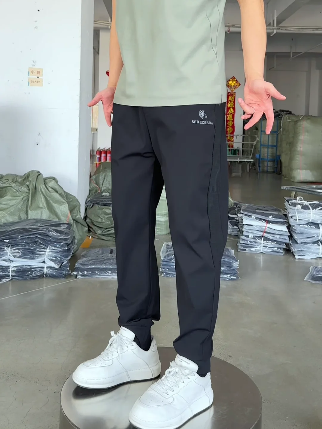 

Early Autumn Men's Faionable Simple Versatile Color Casual Pants Comfortable Breathable Elastic Sports Trend High Qua...