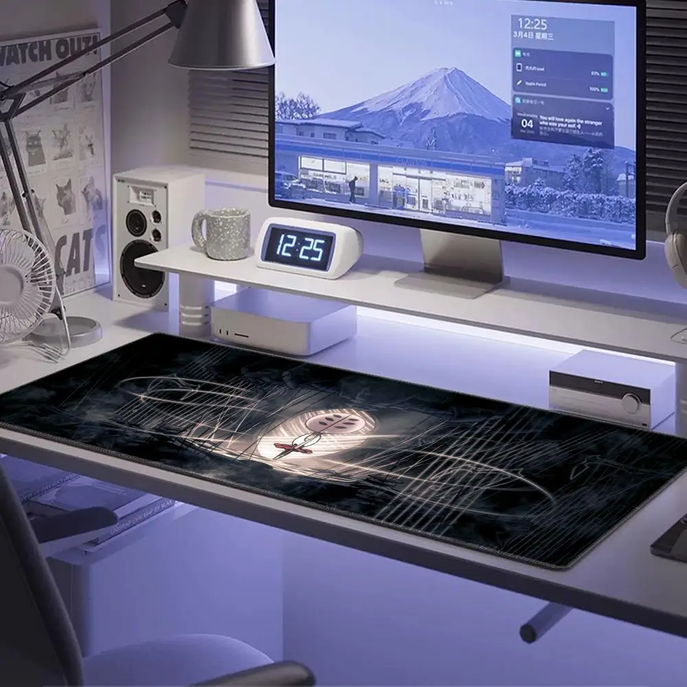 

HD Printing Cool Hollow Knight Silksong Mouse Pad Table Mats Computer Mousepad Company Big Desk Mat XXL Large PC Gamer HYBXAXC