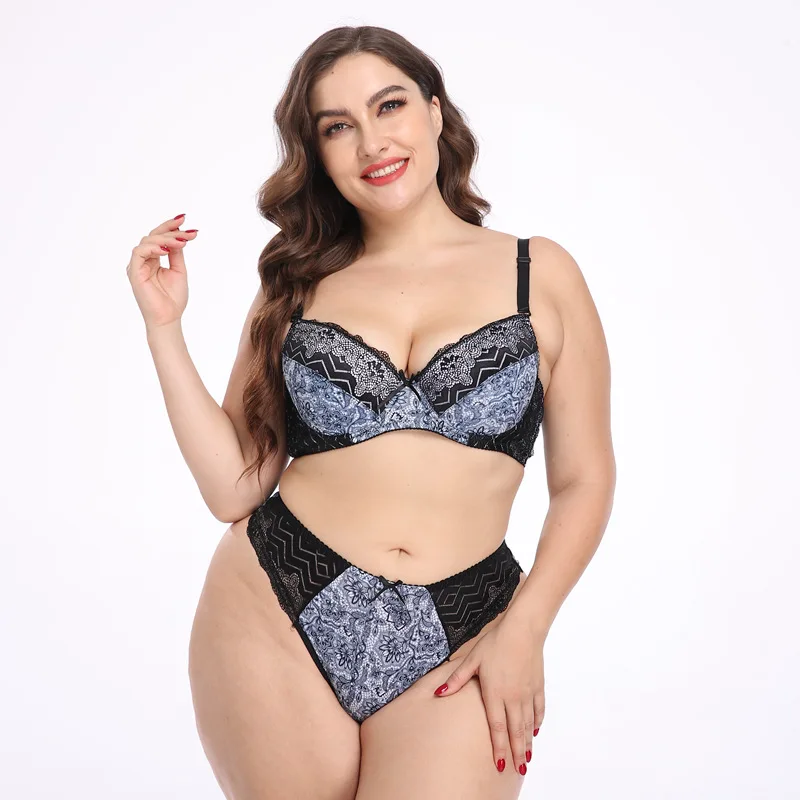 

Plus Size Bra Thong Set Sexy Ladies Lingerie Set Gather Up Lace Bra
