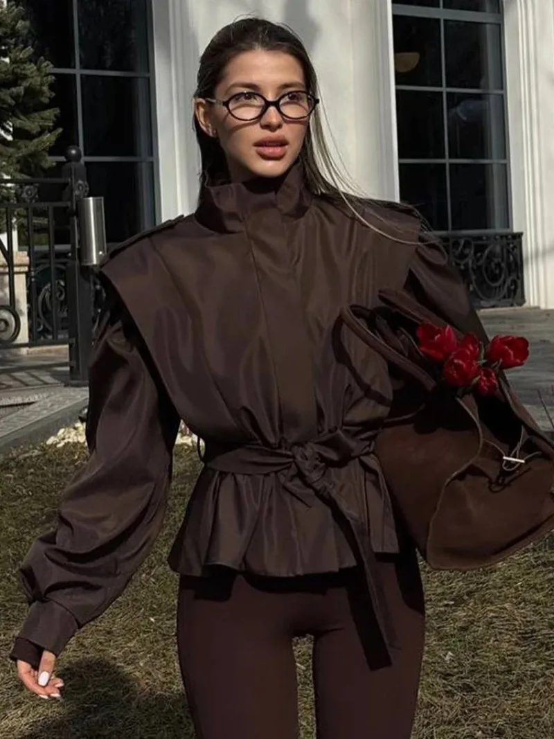 レディースファッション 無地 ブロードショルダー コート ダークブラウン 長袖 ハイネック ジャケット 2025年秋新作 レディース デイリー ストリート アウターウェア