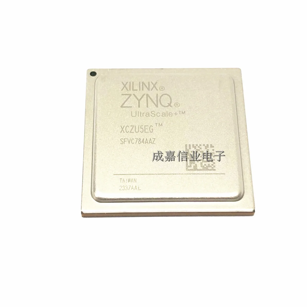 XCZU5EG-1SFVC784I, FBGA-784, BRAÇO Cortex A53, BRAÇO Cortex R5, BRAÇO Mali-400 MP2 Temperatura de funcionamento:- 40 C-+ 100 C, 1Pc Lot