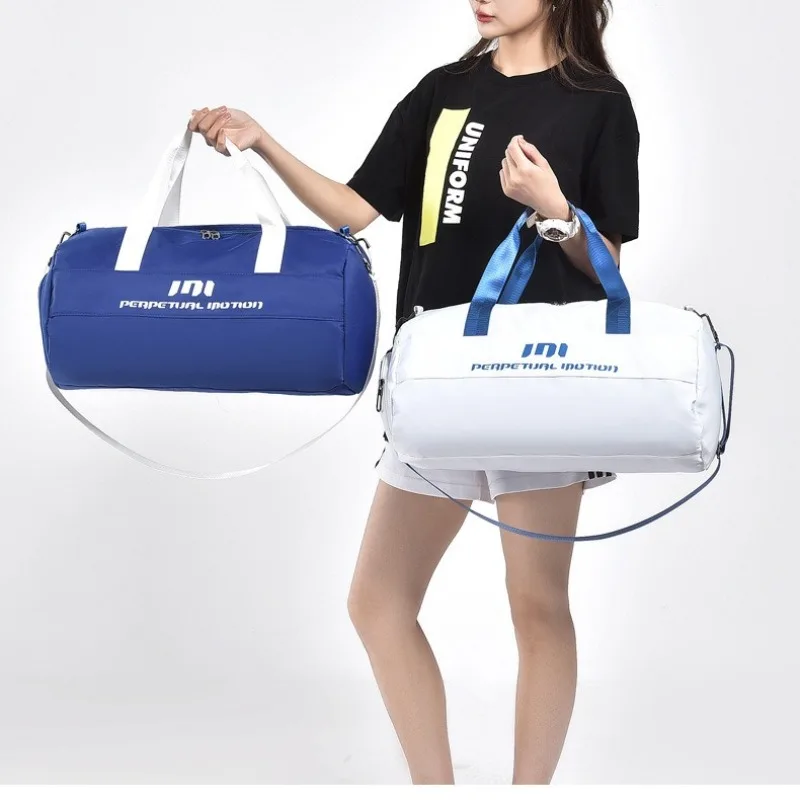 

1pcs Large Capacity Gym Bag Dry Wet Separation Yoga Sports Crossbody Bag Multipurpose Portable Outdoor Travel Handbag