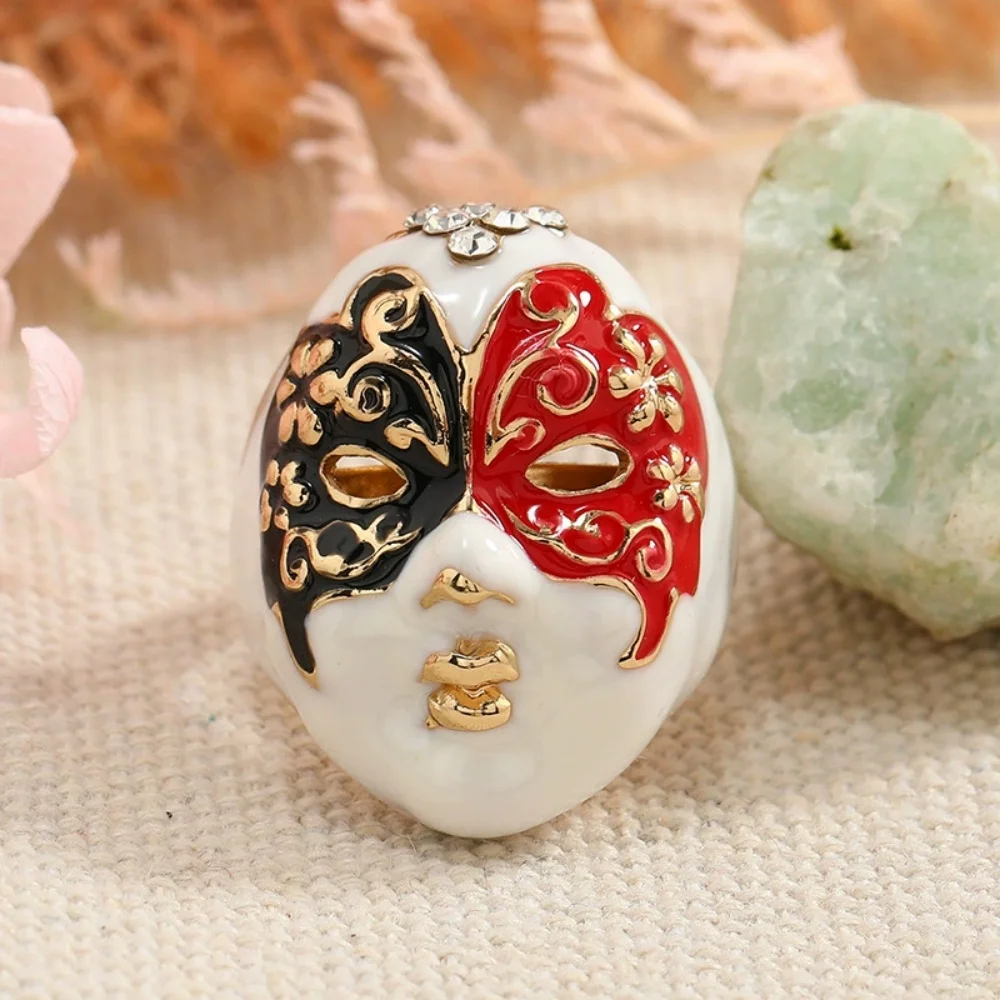 Neue geometrische glasierte Maske mit verstellbarem Ring, einzigartiges Temperament, modische Kreativität, übertriebener Schmuck im chinesischen Stil, Geschenk – Detail 3