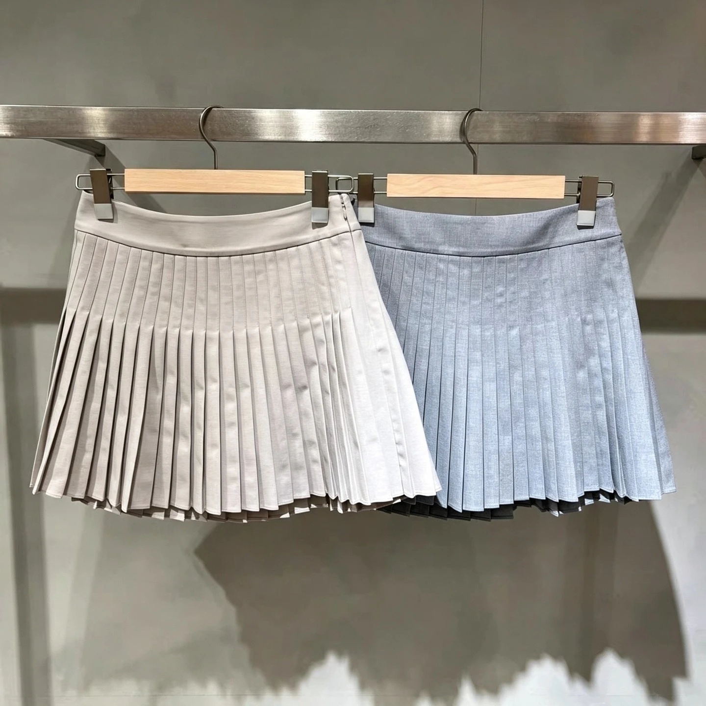 Women's Golf Pleated A-Line Skirt 2026 Fall New Original Korean Slimming Anti-Exposure Wool High Waist Soft Warm Breathable