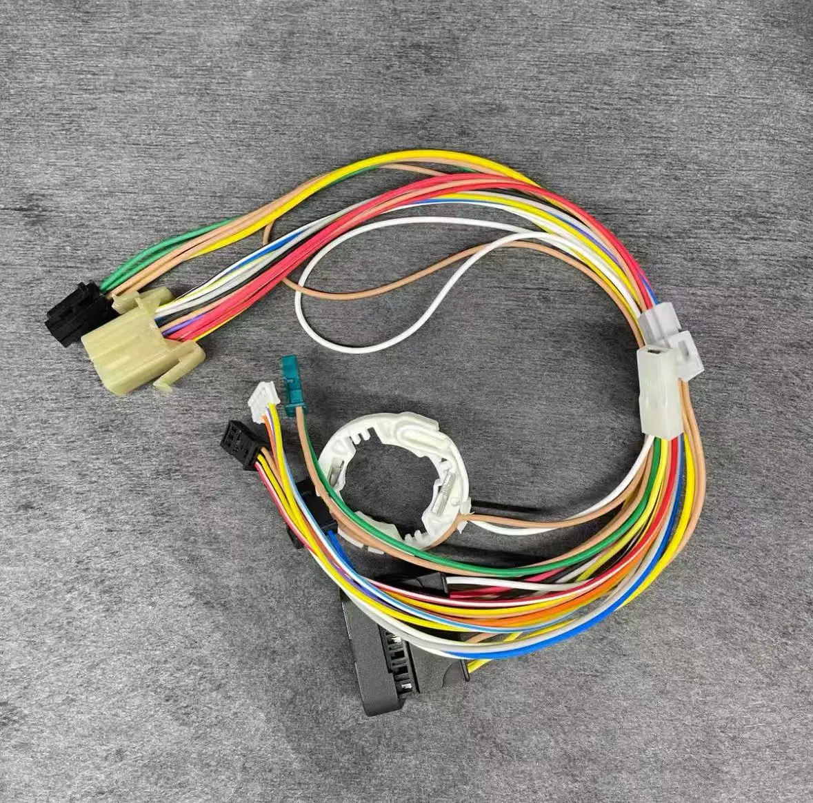 Suitable for BMW 3 Series 06-09 E92 E93 headlight internal wiring harness plug group to solve circuit aging