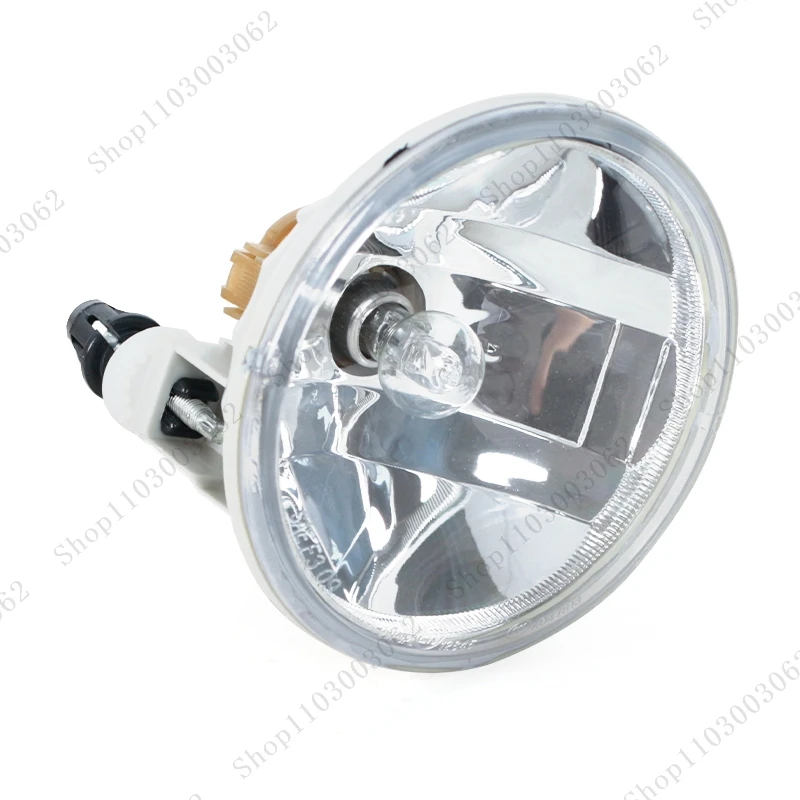 Foglamp Car Front Bumper Fog Light Lamp For Chevrolet Avalanche Camaro Colorado Silverado / GMC Yukon Sierra 2007-2014 15839896