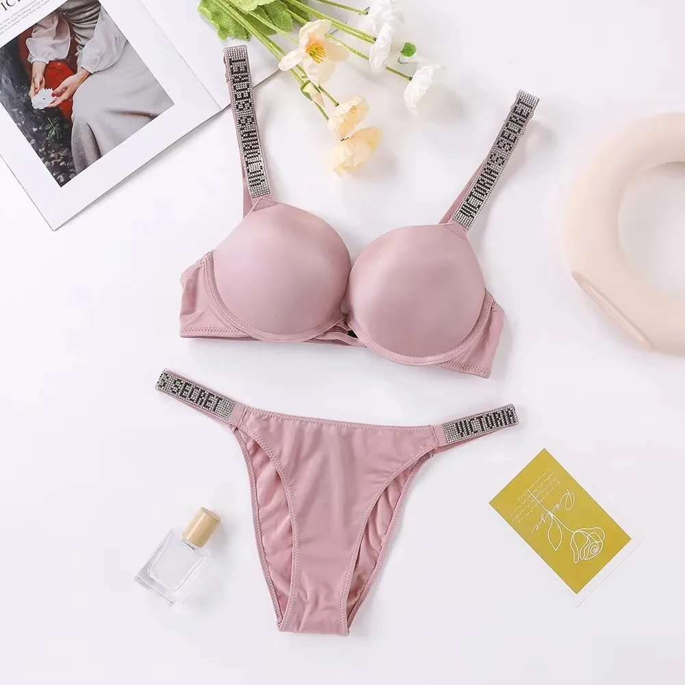 Victoria's Secret Nieuwe Klassieke BH en Slip Set Kant Lingerie Sets Dames Sexy Lingerie Set Kant Trim Ondersteunend Verstelbaar