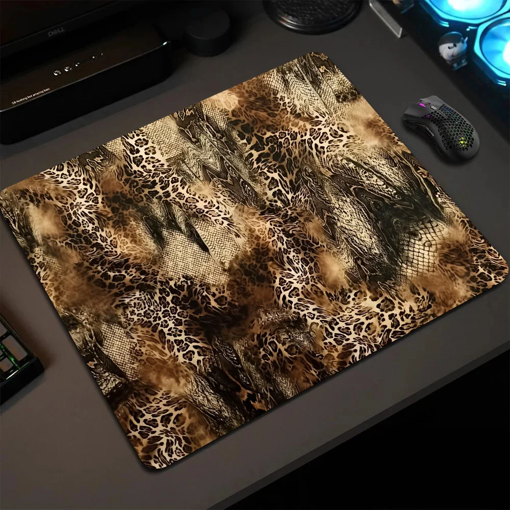 

Leopard Print Mousepad Small LockEdge Mouse Pad For Gamers Computer Desk Pad Rectangular Anti-slip Rubber