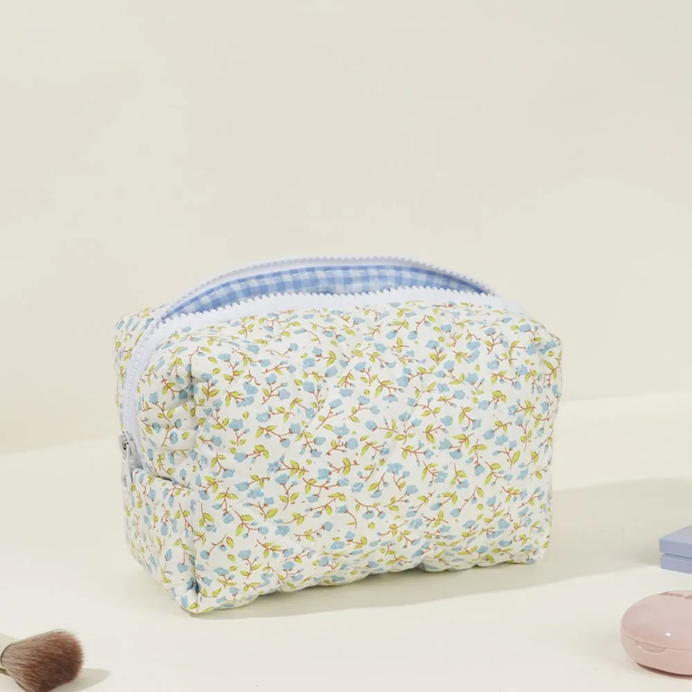 Storage Organizer Floral Puffy Quilted Makeup Bag Flower Printed Cosmetic Pouch Large Travel Cosmetic Bag Makeup Accessory