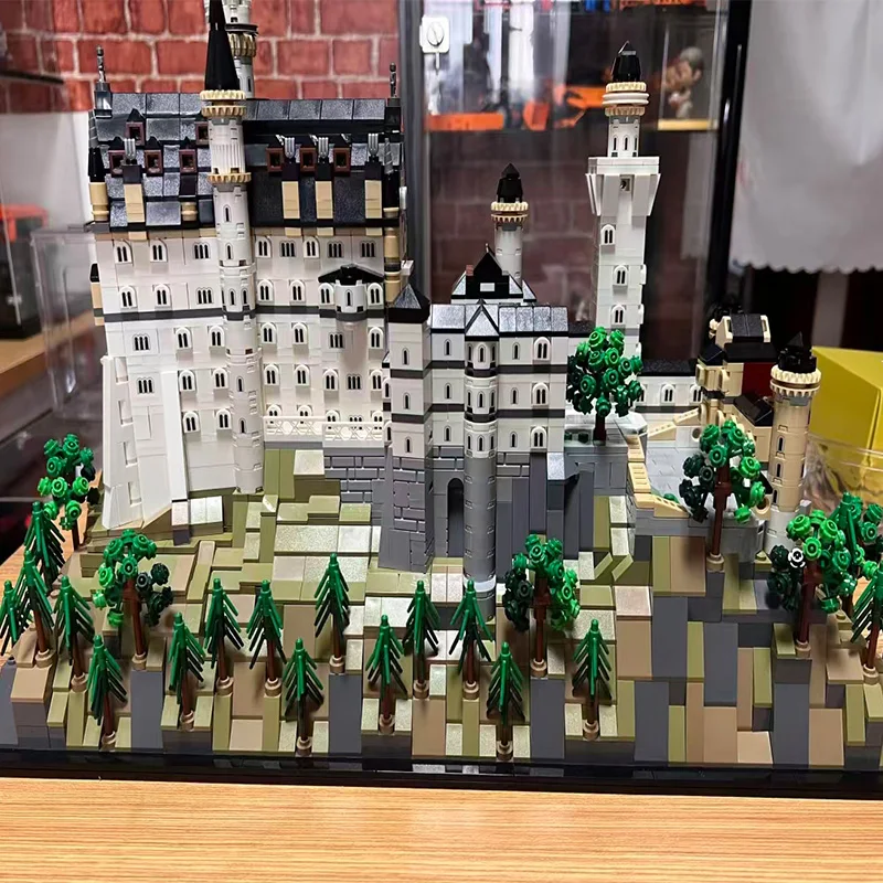 Christmas promotional 21063 Neuschwanstein Castle Architectural Model Kit European Forest landscape Building blocks for Gifts