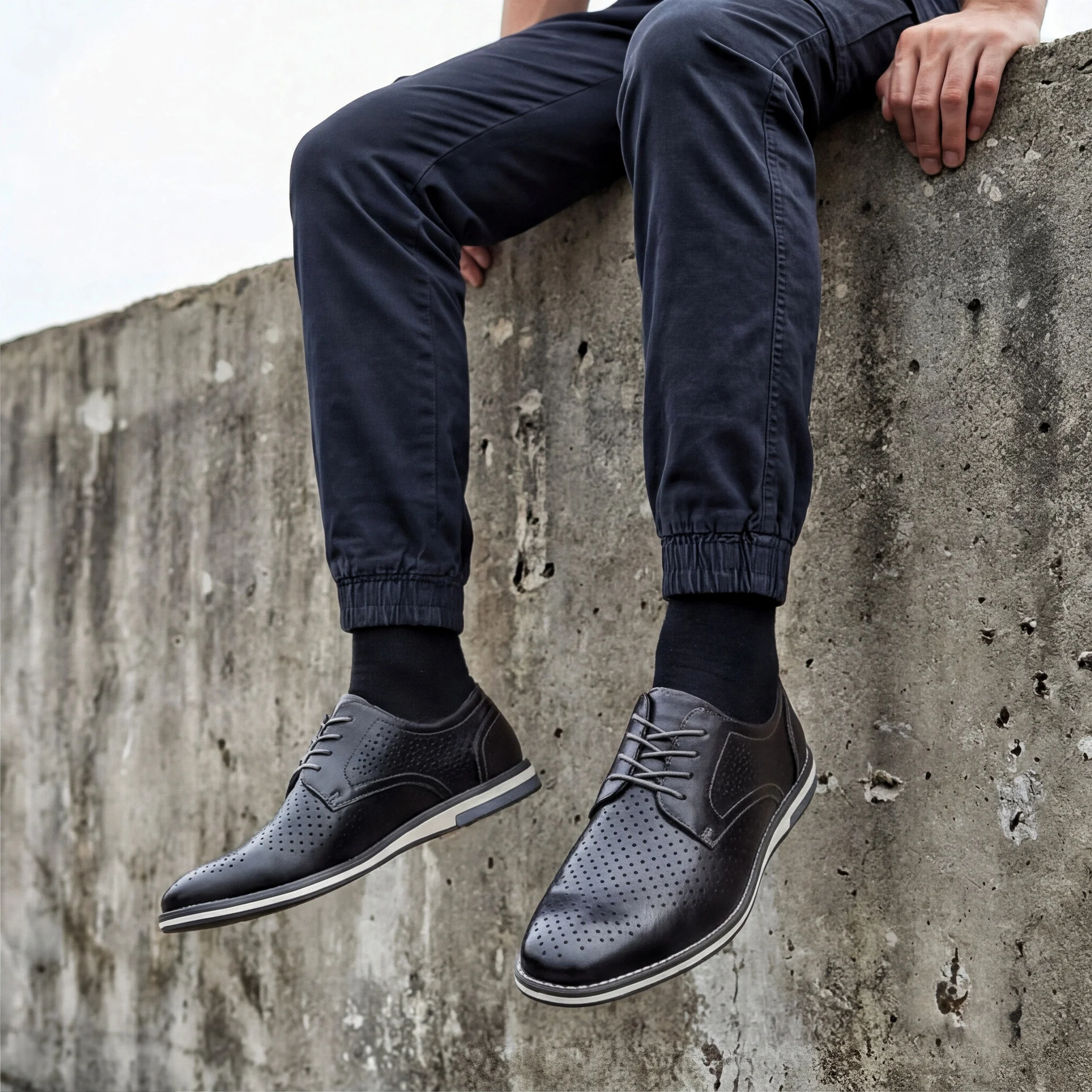 Braune atmungsaktive Herren-Freizeitschuhe, flache Schuhe mit Lochmuster, Herren-Sommerschuhe – Detail 10