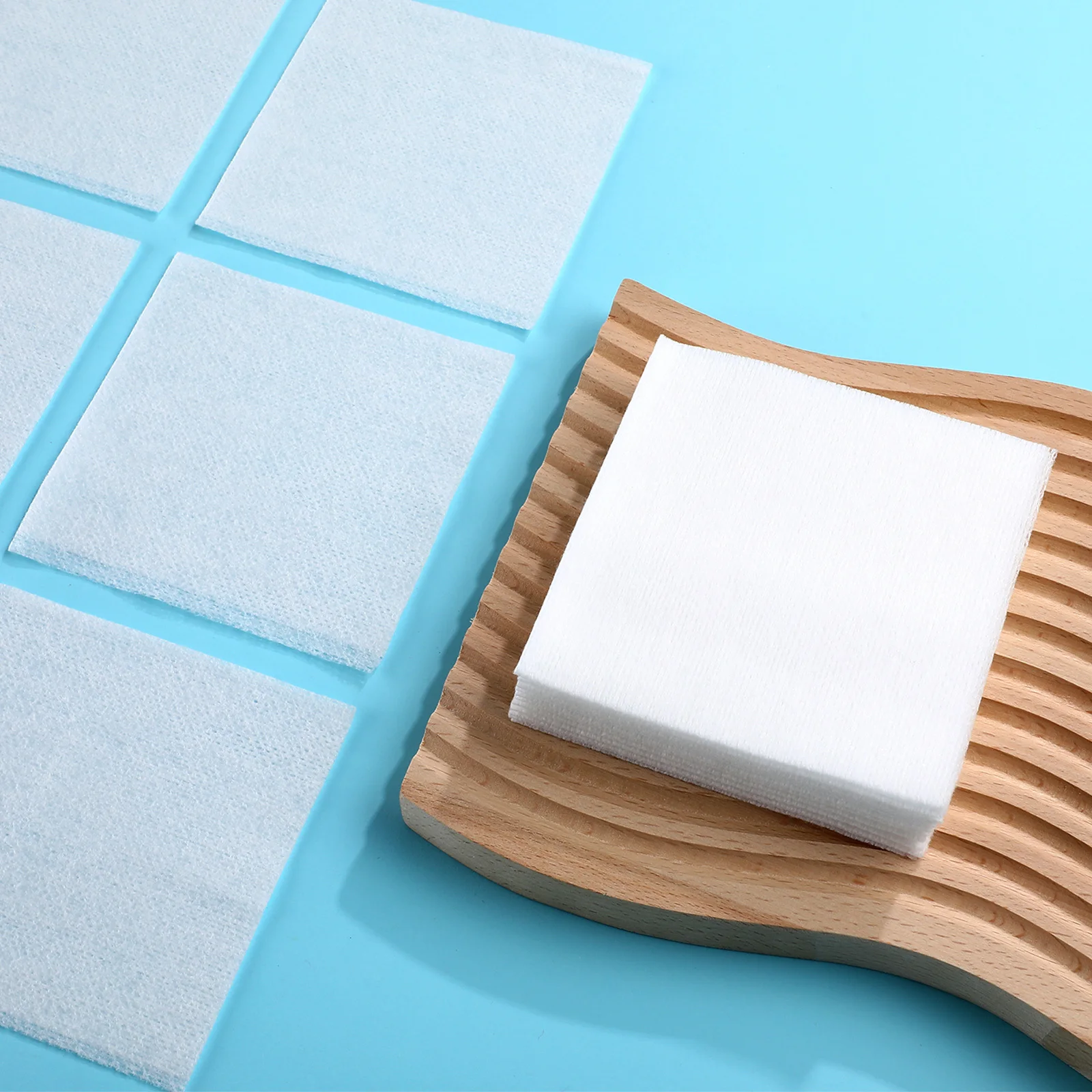 Almofadas de limpeza facial não tecidas, 100 peças, folhas quadradas descartáveis de remoção de maquiagem para loção de creme de toner e tratamento de pele